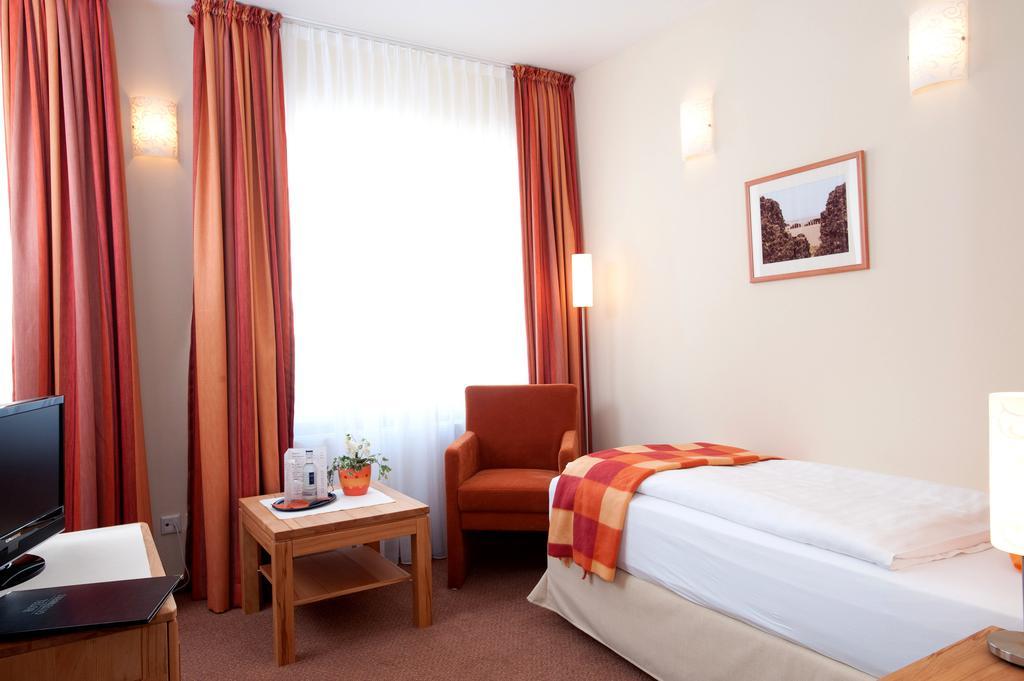 Gutenberg Hotel 3*
